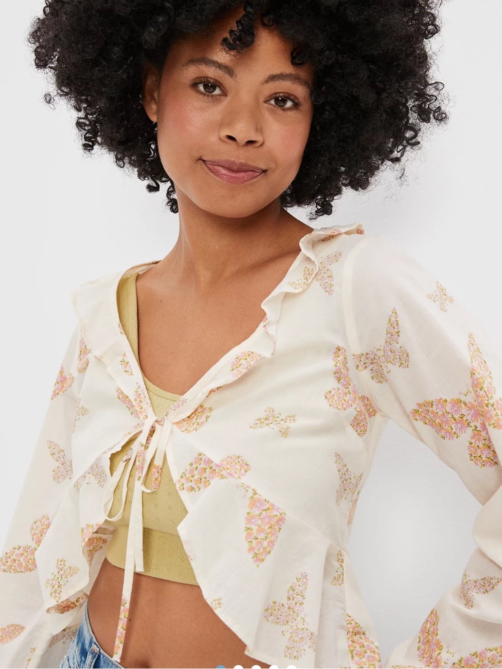 American Eagle Outfitters Cream Butterfly Tie-Front Ruffle Blouse